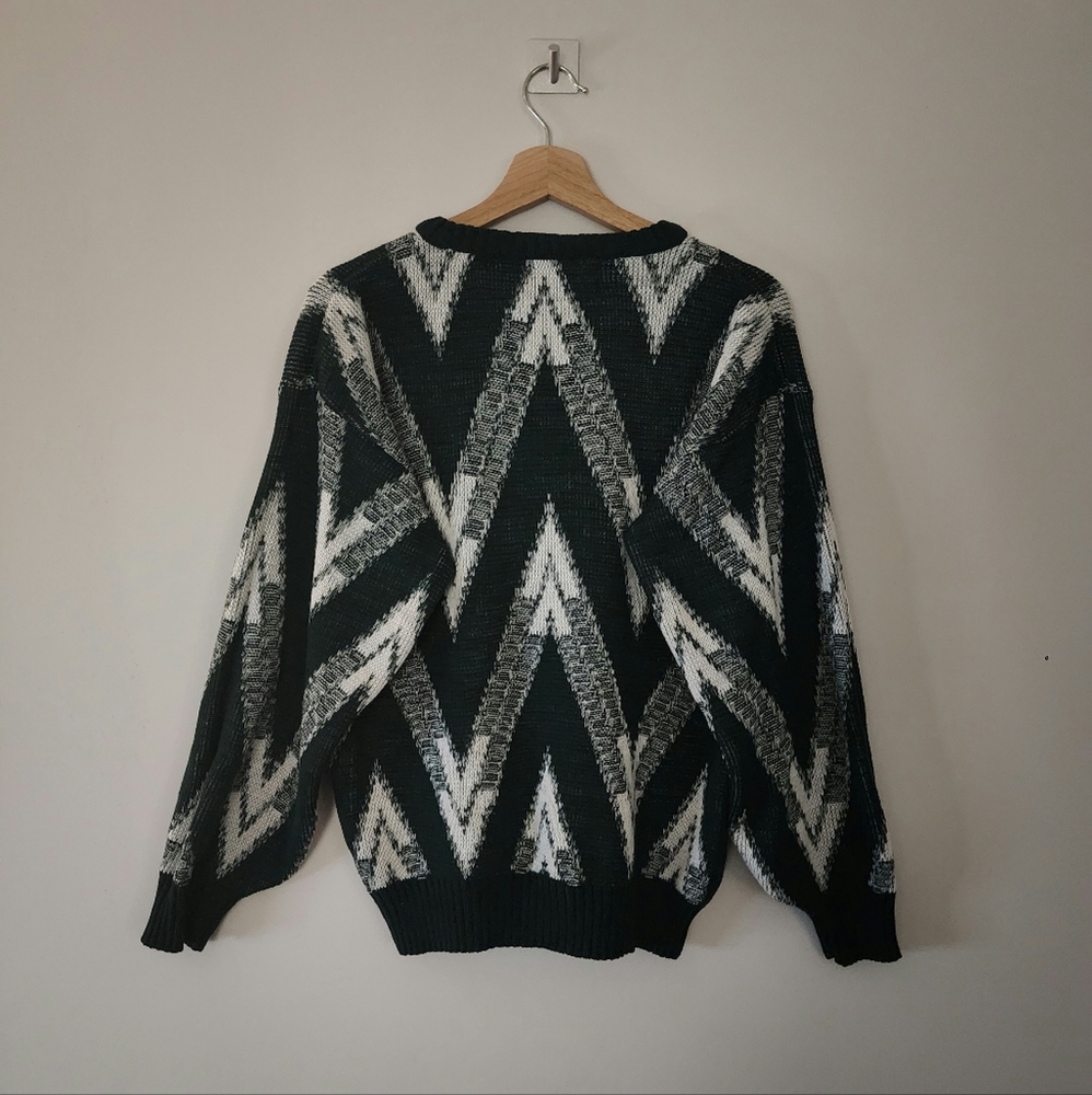 Vintage x “made in Korea” Corsica Balloon Sleeve V-shape Design Knit Sweater